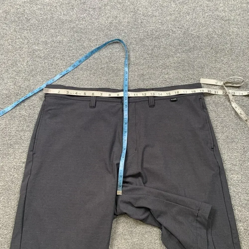Travis Mathew Shorts Mens 36 Grizzly Grey 10 Inch Stretch Lightweight Golf Chino